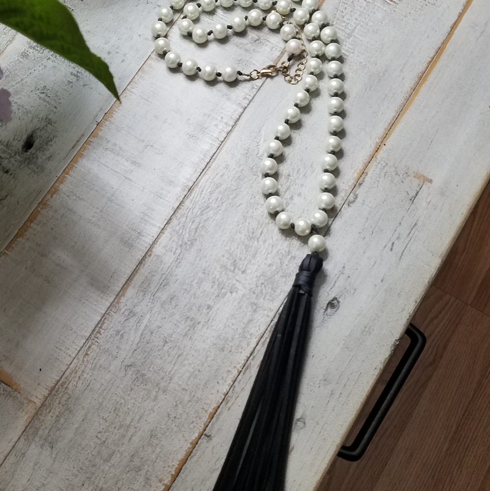 Tassel necklace